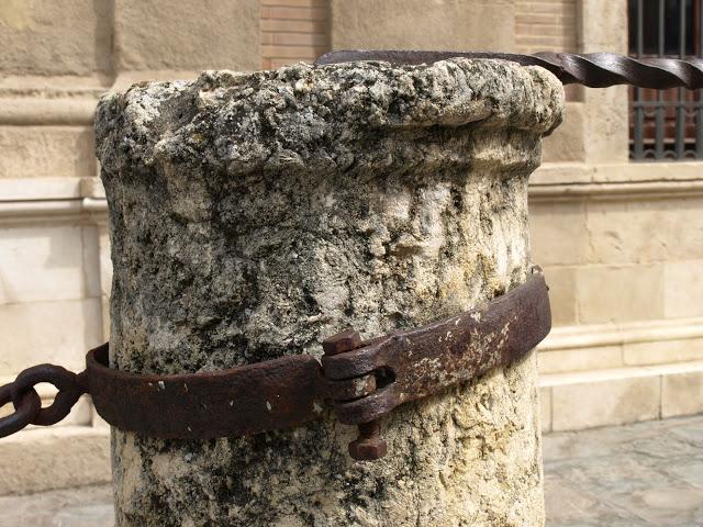 Las columnas del Archivo de Indias.