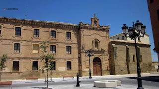Antiguo Seminario de Santa Cruz, Huesca, Polidas chamineras