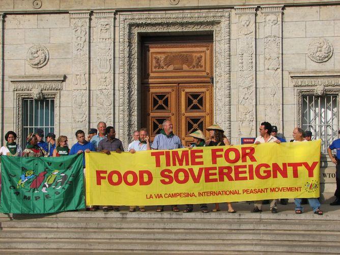 La Soberania Alimentaria refuerza la soberania nacional pero se ve como revolucion. ?Estamos locos?