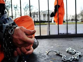 Cerrando Guantánamo.
