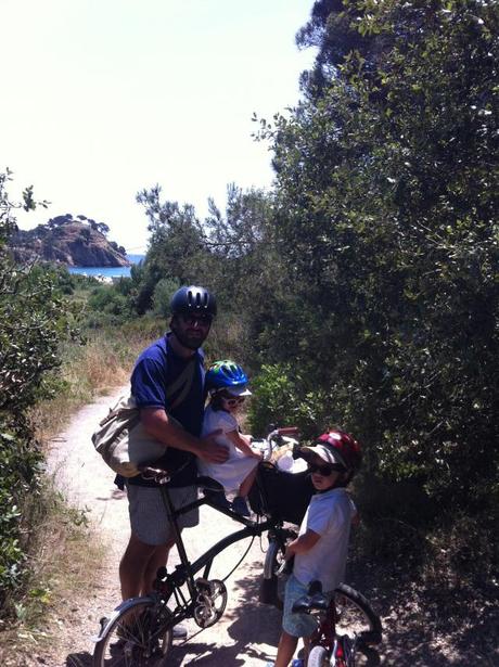 Via verde Palafrugell – Playa del Castell. Ruta en bici Playa del Castell