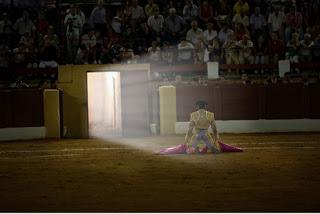 ALBERT DE JUAN SE HACE CON EL PREMIO LADIS DE FOTOGRAFÍA TAURINA