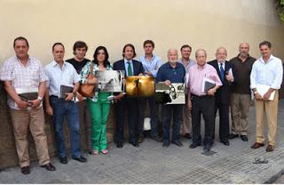 ALBERT DE JUAN SE HACE CON EL PREMIO LADIS DE FOTOGRAFÍA TAURINA