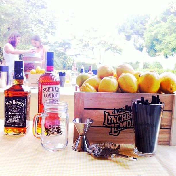 Cómo preparar un Lynchburg Lemonade Cómo preparar un Lynchburg Lemonade