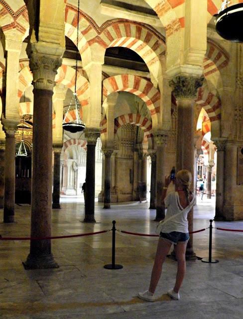 Córdoba y Setenil de las Bodegas