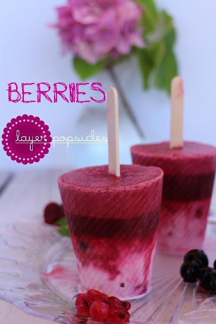 Berries layer popsicles