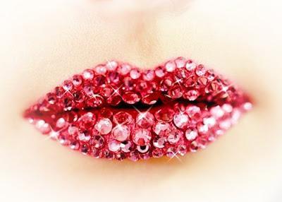 COMO COLOCAR CORRECTAMENTE APLICACIONES EN LOS LABIOS