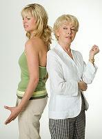 Suegra: La tercera en discordia