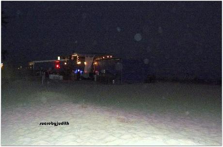 DINNER ON THE BEACH DINNER ON THE BEACH