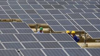 Funciona la primera central de energía solar fotovoltaica cubana