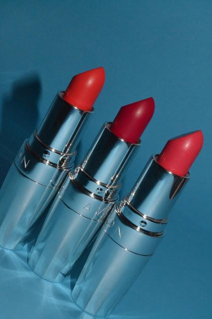 Ultra Color Rich Totally Kissable de AVON!!