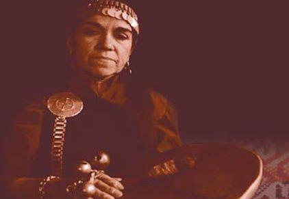 Luisa Calcumil con la voz de la antigua sabiduría mapuche heredada de sus 