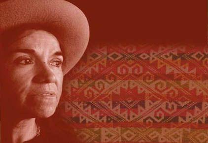 Luisa Calcumil con la voz de la antigua sabiduría mapuche heredada de sus 