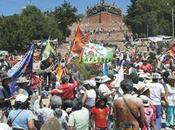 Carnaval Humahuaca, celebración popular introducida españoles fusionada rituales nativos destinados celebrar fecundidad tierra.