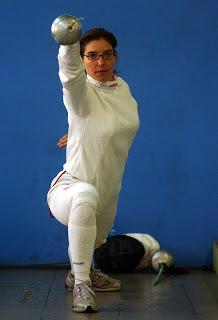 CATERÍN BRAVO AVANZA AL CUADRO DE 64 EN EL MUNDIAL DE ESGRIMA