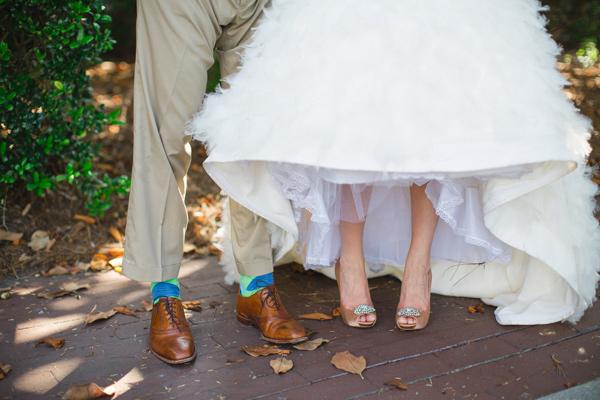 mesa puesta y novios en la NO-BODA!