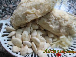 AJOBLANCO DE ALMENDRAS, TRES GUARNICIONES