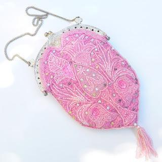 Complementos para un look color plata / how to accessorize a silver outfit Complementos para un look color plata / how to accessorize a silver outfit