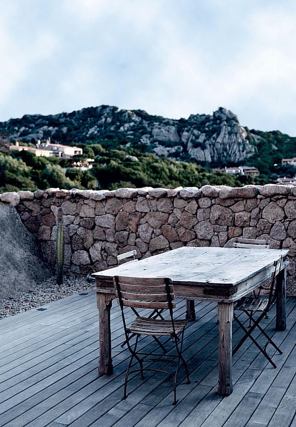 Estilo rústico actualizado en Cerdeña