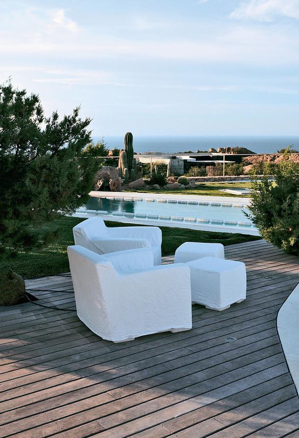 Estilo rústico actualizado en Cerdeña