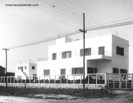 Residencia El estilo Moderno en residencias.