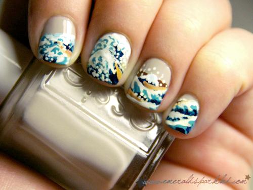 Hokusai wave nail art