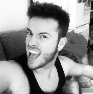 ENTREVISTA: OSCAR REPO (CANTANTE-ACTOR)