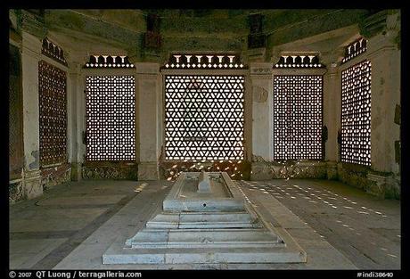 Qutub Minar, Delhi, India