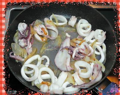 CALAMARES EN SALSA MUY FÁCIL Y RÁPIDOS DE PREPARAR