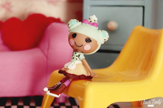 Casita Blythe + Muebles a escala de IKEA