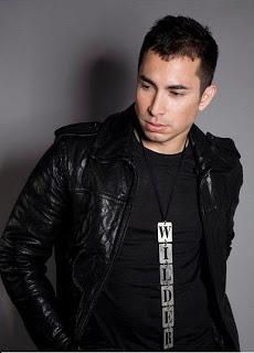 ENTREVISTA: OSCAR WILDER (CANTANTE)