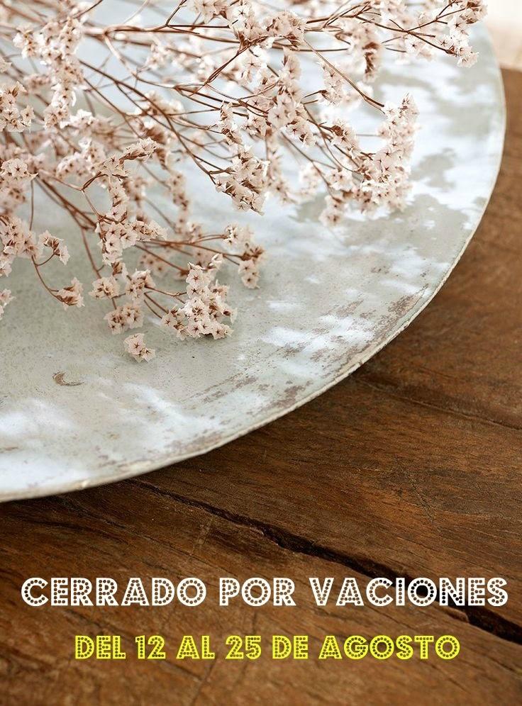 Un tocador en la ventana...y nos vamos de vacaciones