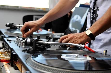 Cosmopolitan Summer Party en The Secret Room 802 del Hostel Hesperia