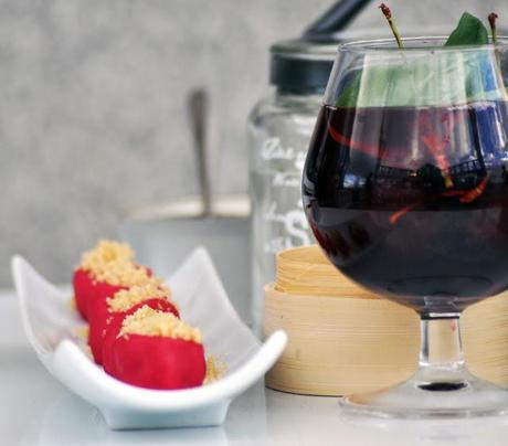 Cosmopolitan Summer Party en The Secret Room 802 del Hostel Hesperia