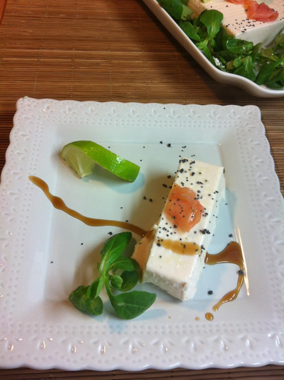 Mousse  De Salmón Ahumado Con Canónigos