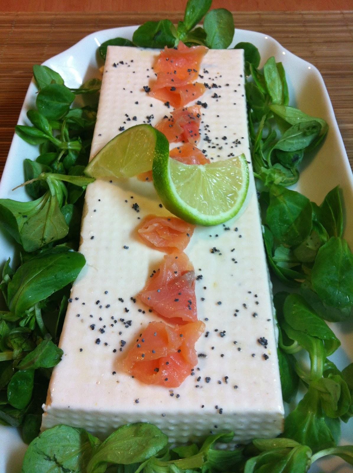 Mousse  De Salmón Ahumado Con Canónigos