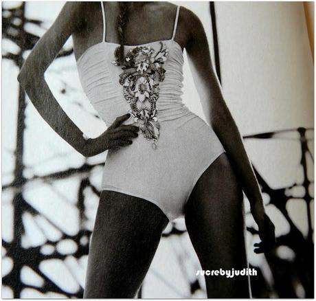 HOLIDAY / INSPIRATION HOLIDAY / INSPIRATION