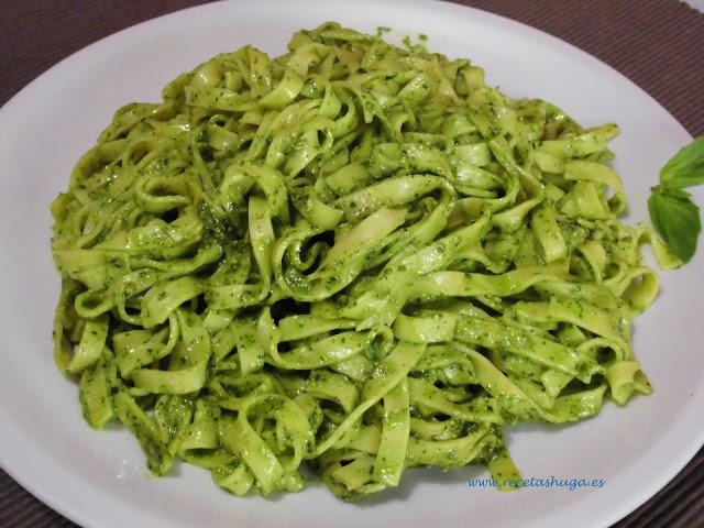 Pasta al pesto