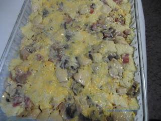 pan pollo chedar parmesano huevo bacon champiñones