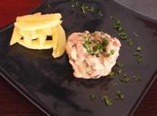 Pollo salsa queso brie