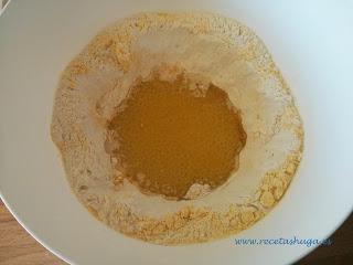 harinas aceite agua levadura sal