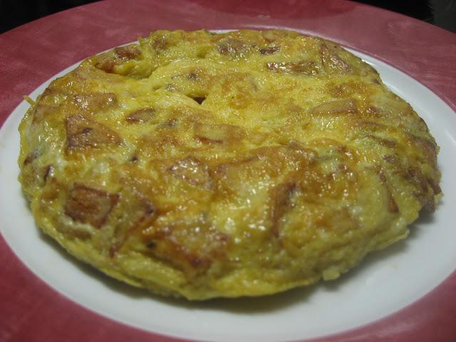 TORTILLA DE PATATAS (LA DE SIEMPRE CON ALGUNOS CONSEJOS)