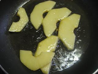 BACALAO CON MANZANA Y GELATINA DE CEBOLLA AL JENGIBRE