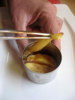 TOSTA DE MANZANA CON PATÉ Y GELE DE PEDRO XIMENEZ