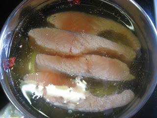 SALMÓN CON GELÉ DE PEDRO XIMENEZ Y CROCANTE