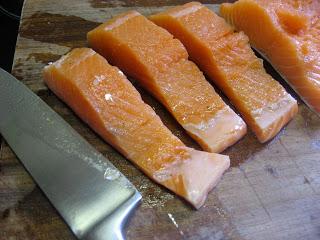 SALMÓN CON GELÉ DE PEDRO XIMENEZ Y CROCANTE