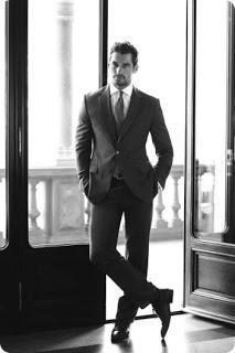 Reseña: Desnuda - Raine Miller