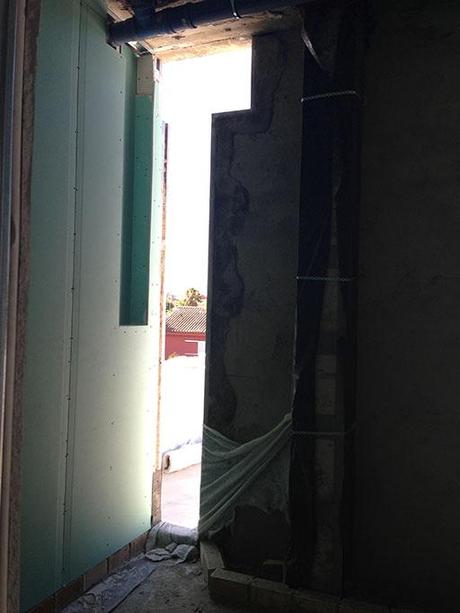 A-CERO PRESENTA IMÁGENES DE OBRA DE LA REFORMA DE LA VIVIENDA A-CERO EN SEVILLA