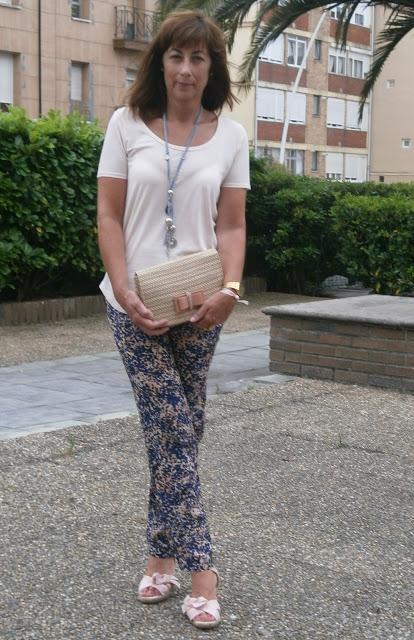 MIS LOOKS - OTRO PANTALON ESTAMPADO