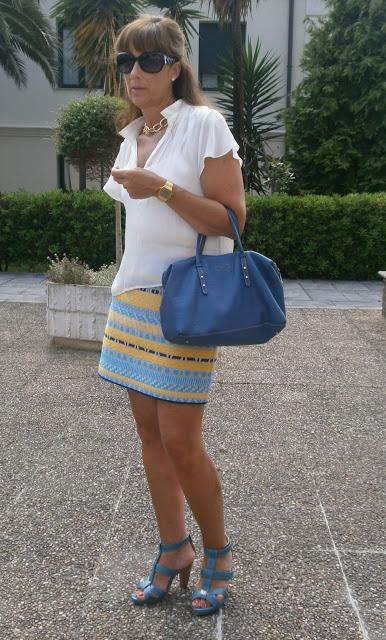 MIS LOOKS - MINIFALDA AMARILLA Y TURQUESA